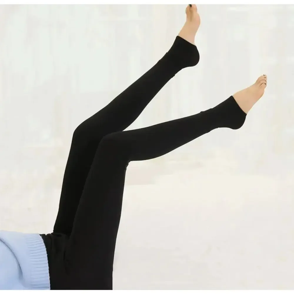 Black Plus Size Fleece Thermal Stirrup Leggings – Winter